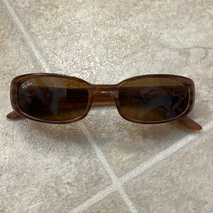 Ray-Ban Sidestreet sunglasses